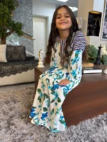 ⁦عبايه بناتي سنو وايت🍓⁩ - الصورة ⁦6⁩