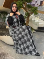 ⁦عبايه غَيداء⁩ - الصورة ⁦13⁩