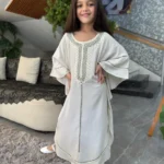 عبايه بناتي فراشة الشرق